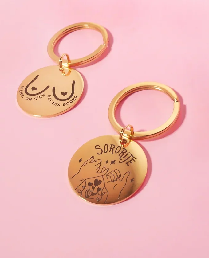 Porte-clé "Viens on s'en bat les boobs"